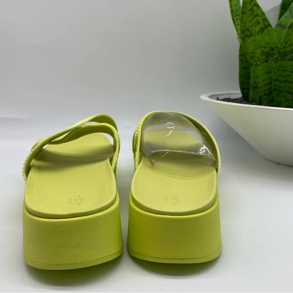 UGG women emily